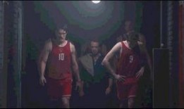 铁血教练在线观看,在线观看，揭秘体育精神与团队力量的巅峰对决